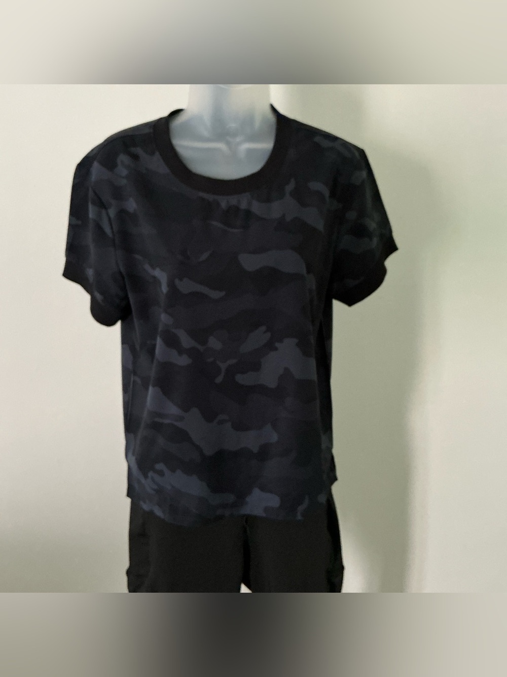 RBX Women’s Dark Gray & Black Camo Activewear Top – S/P
